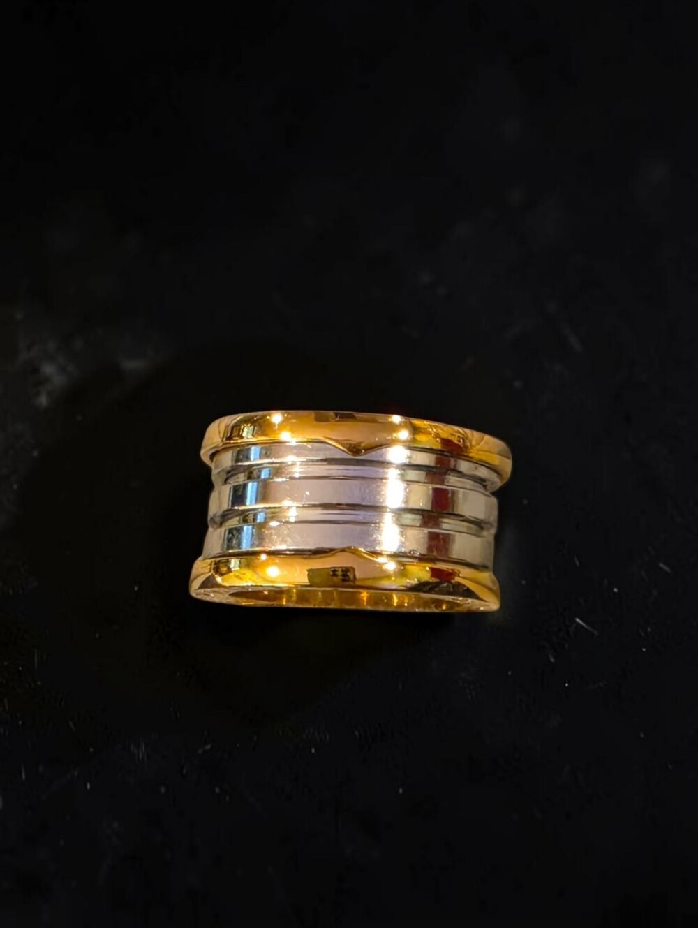 Two Tone Spring Ring - Picture 1 of 7